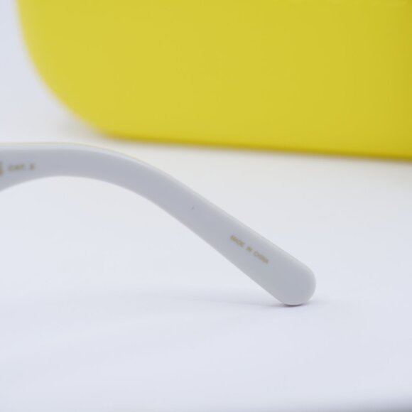 Marc Jacobs MARC 687/S 0SZJ 9O Square Sunglasses - Ivory\Dark Gray Gradient - Picture 9 of 10